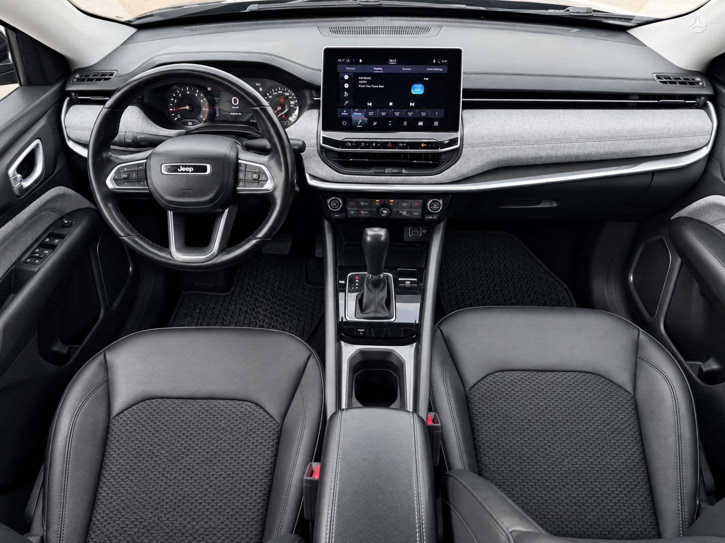 Jeep Compass фото 6