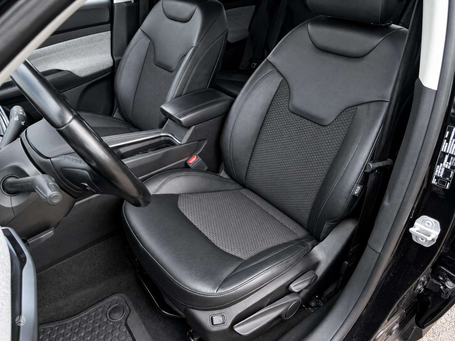 Jeep Compass фото 7