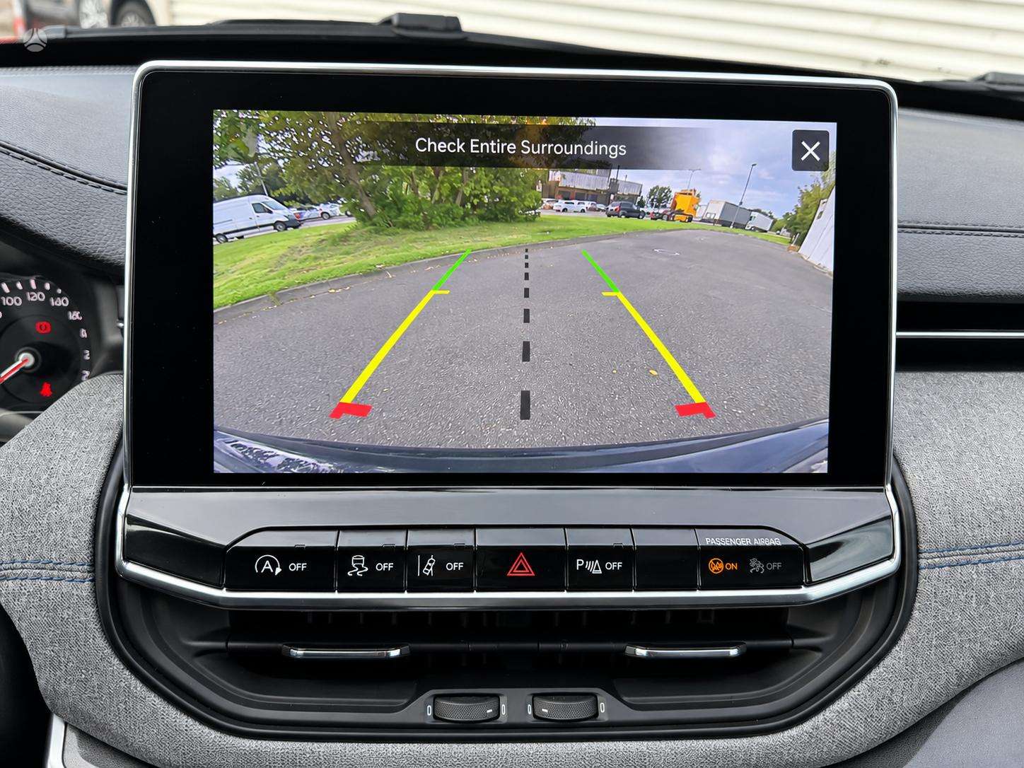 Jeep Compass фото 17