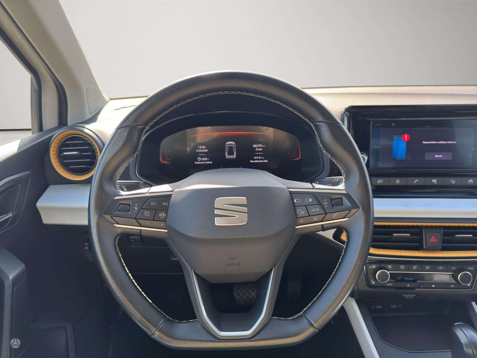 Seat Arona фото 12