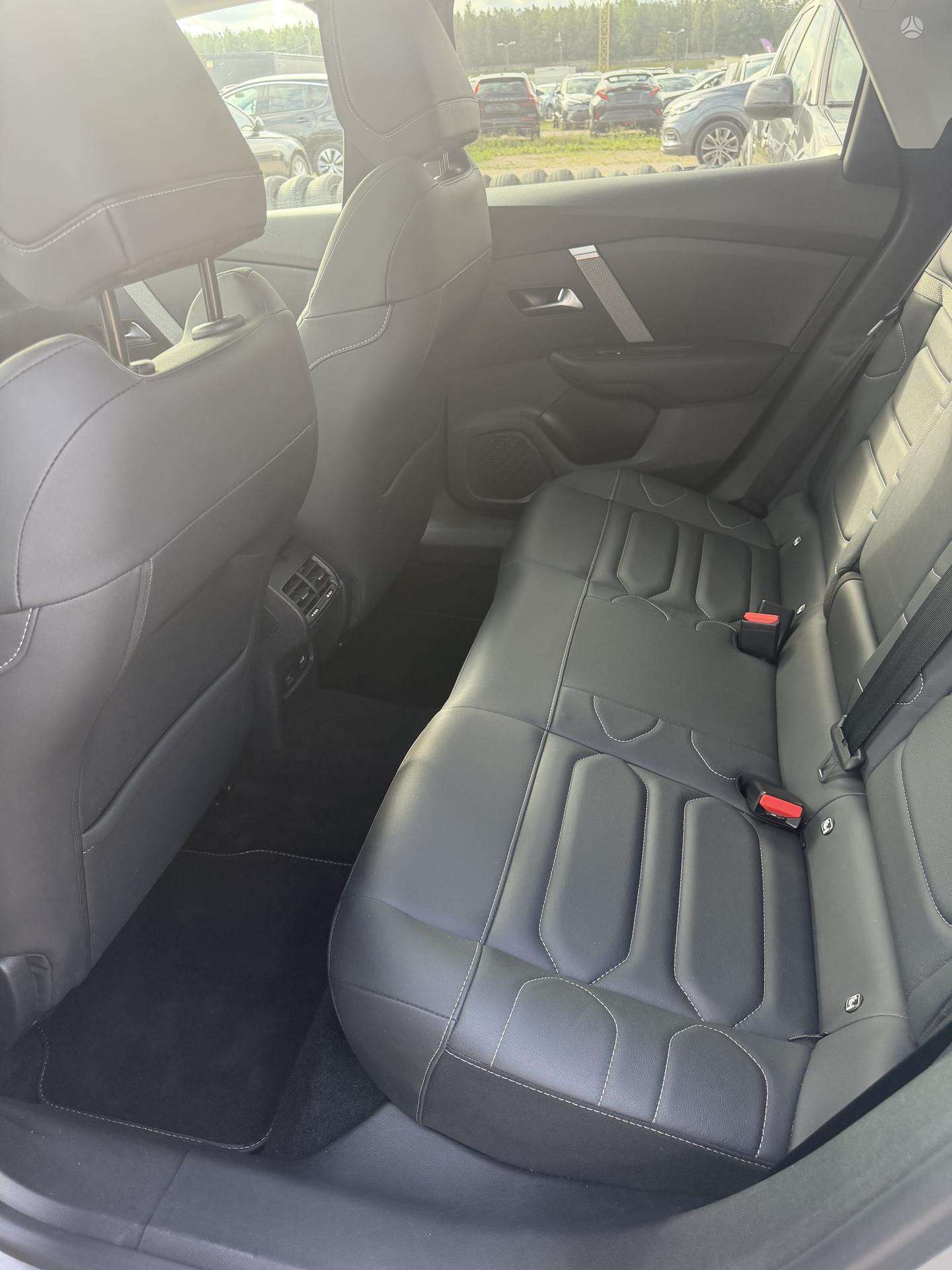 Citroen C4 фото 9