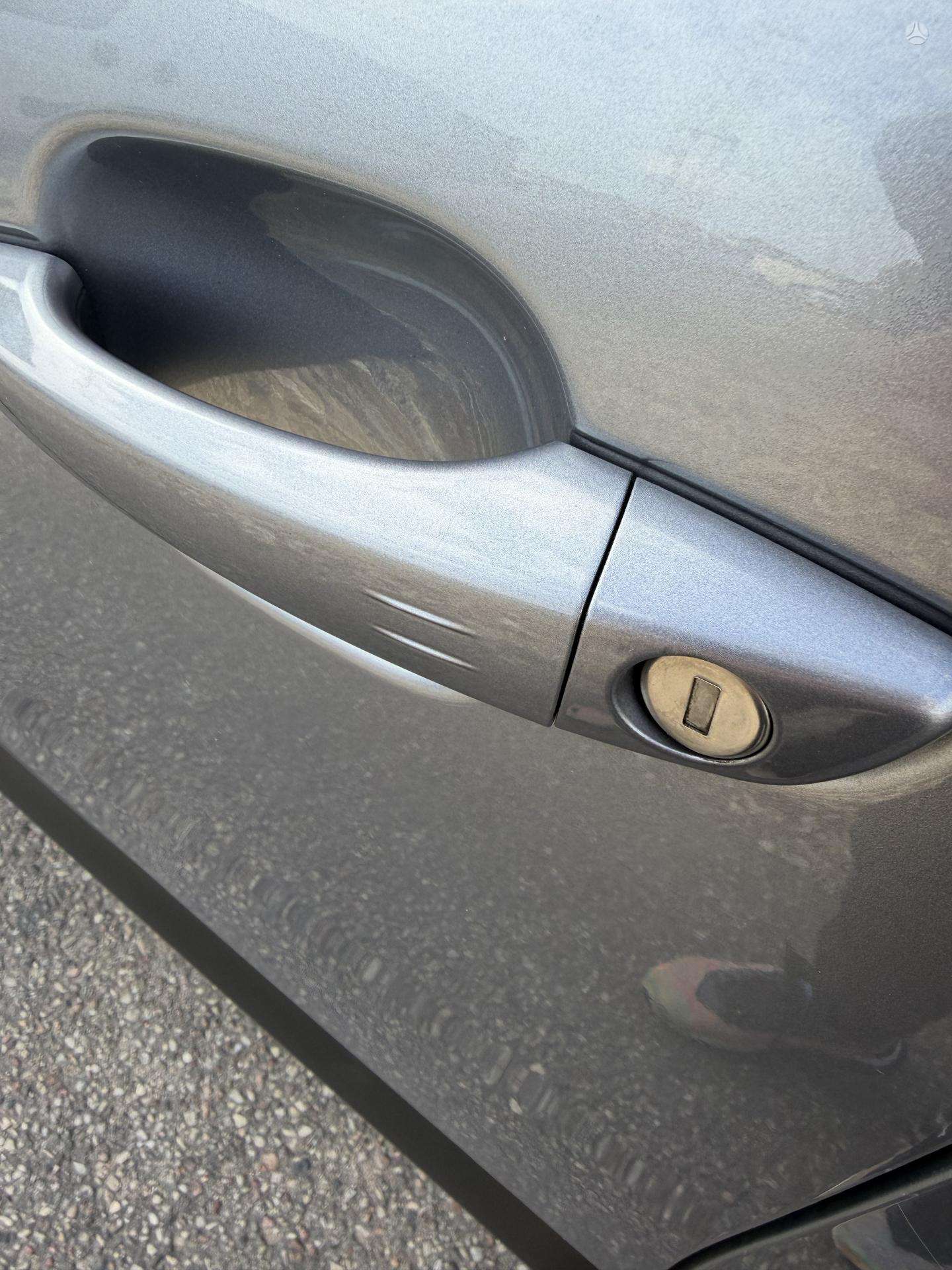 Citroen C4 фото 12