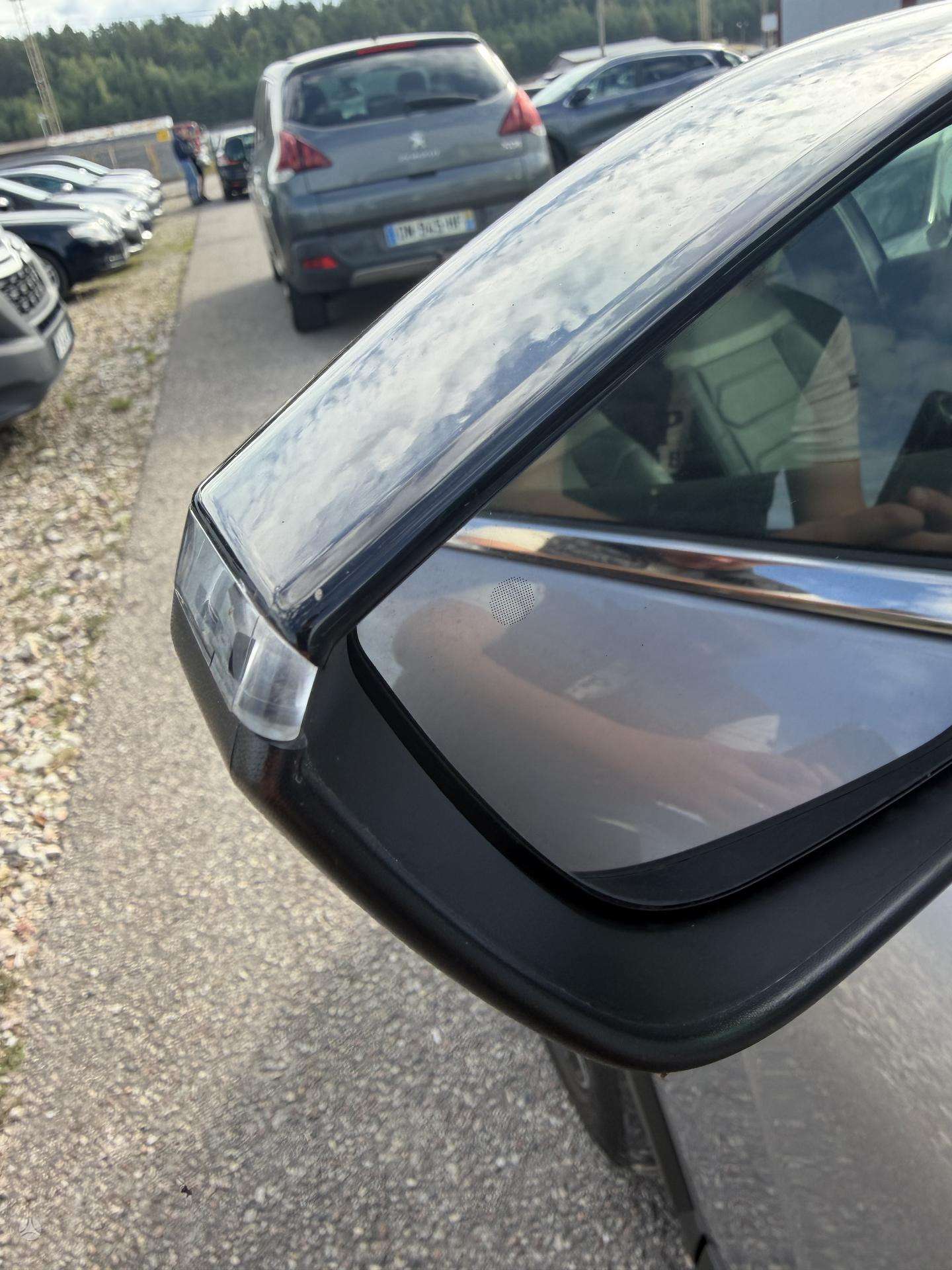 Citroen C4 фото 13