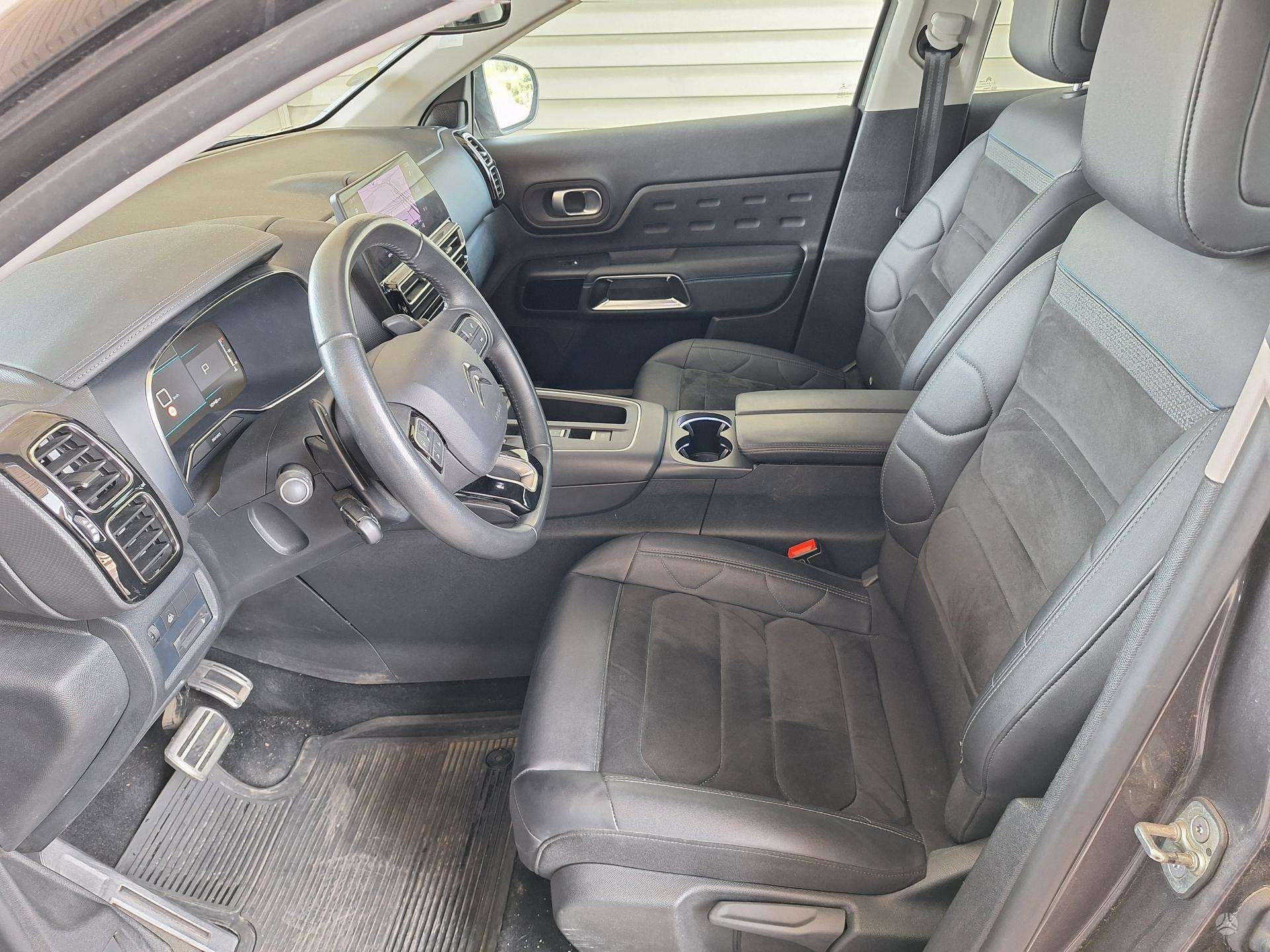 Citroen C5 Aircross фото 9