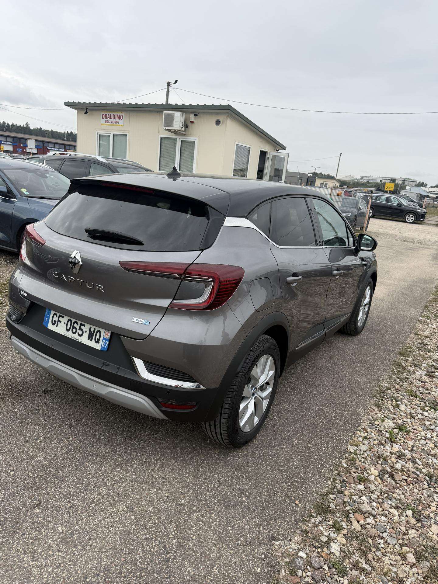 Renault Captur фото 4