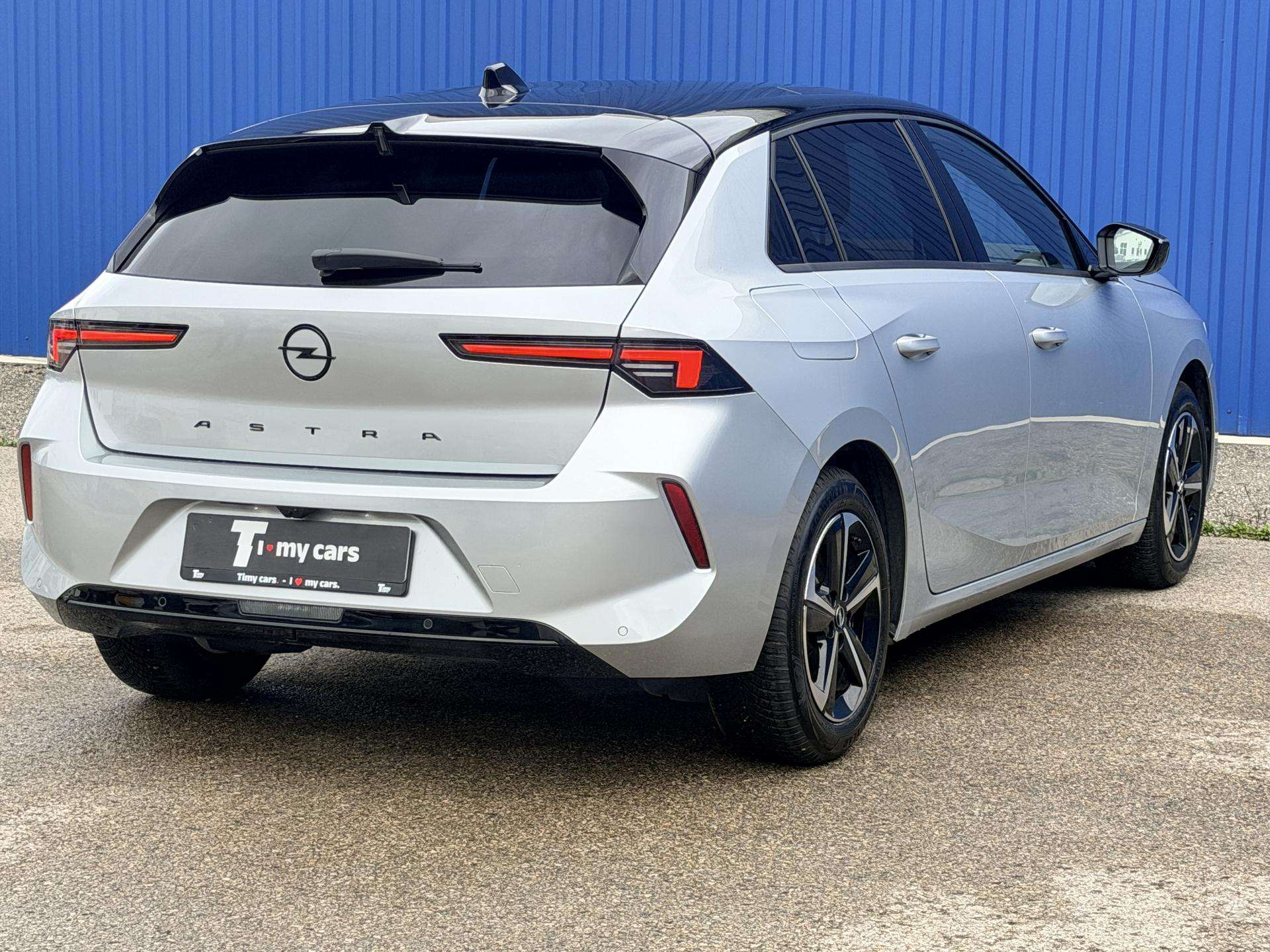 Opel Astra фото 2