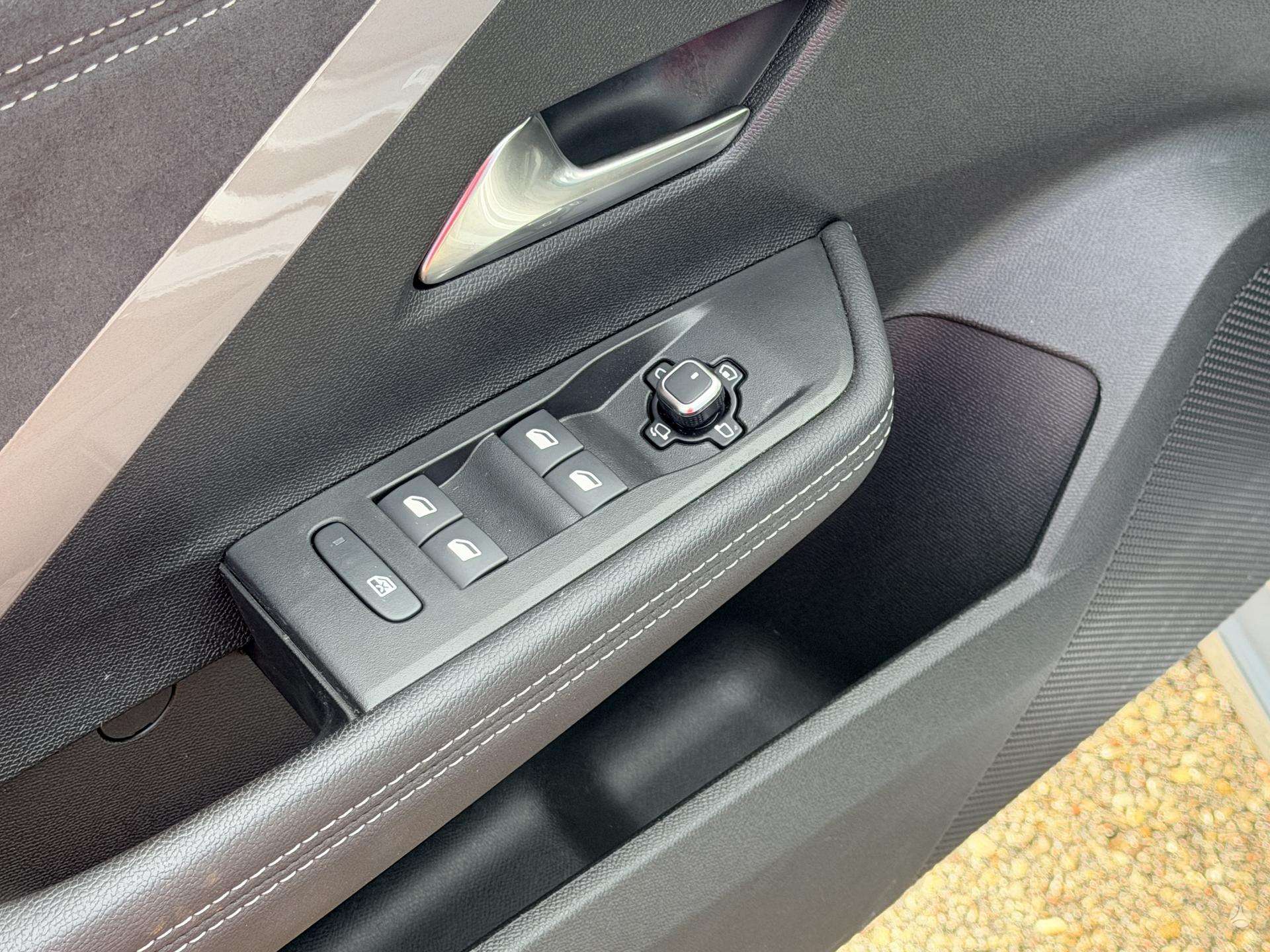 Opel Astra фото 28