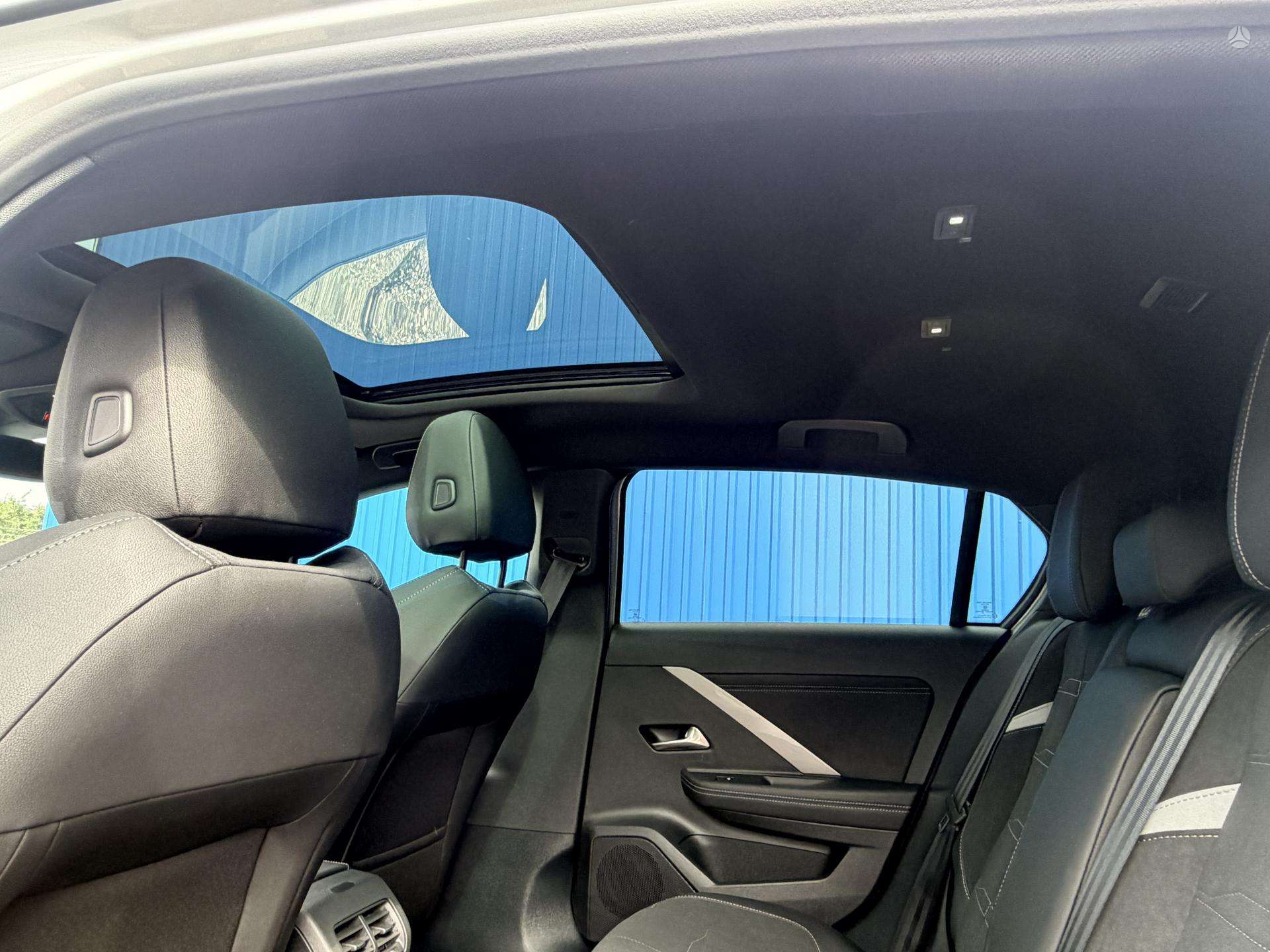 Opel Astra фото 31