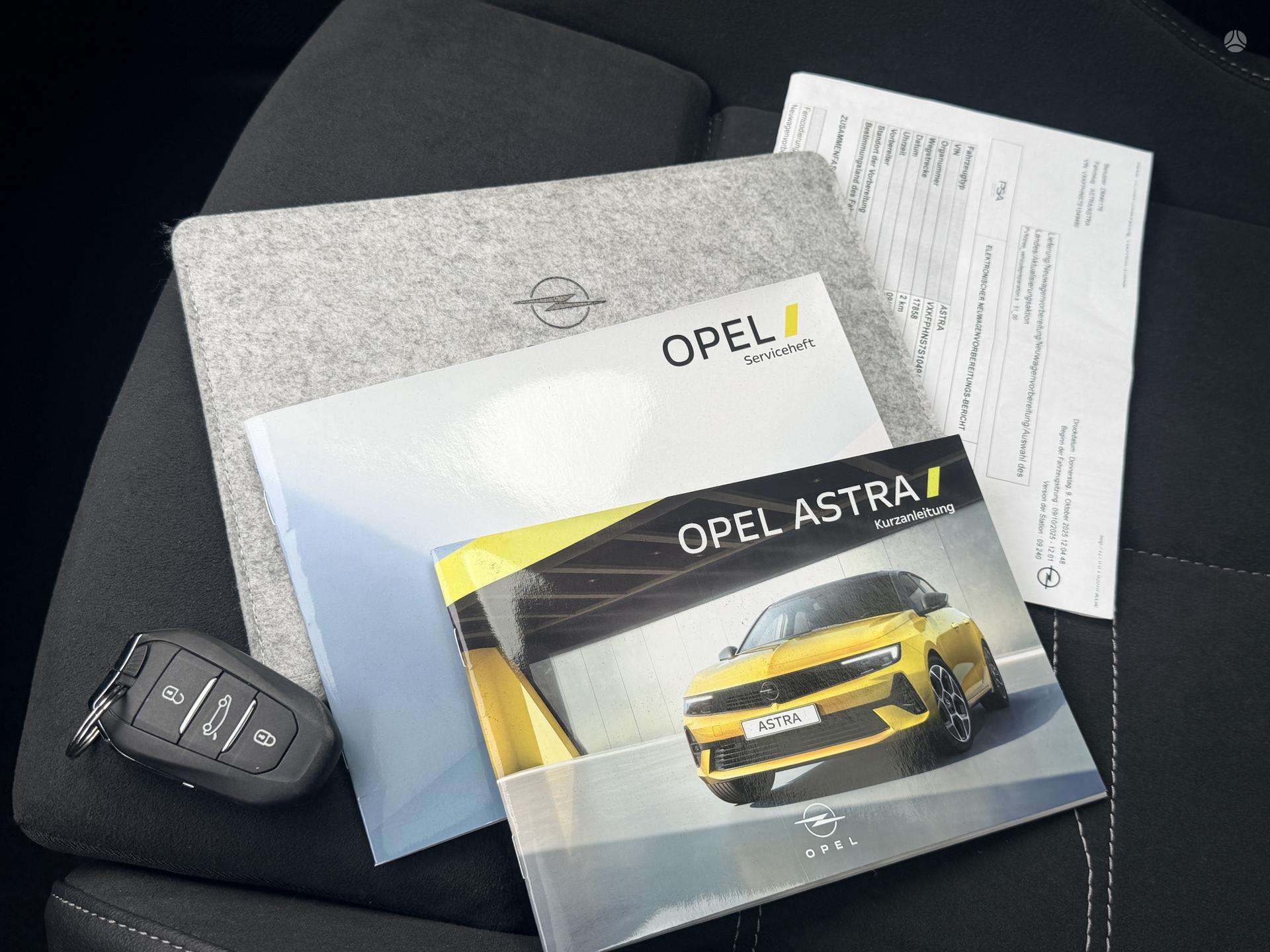 Opel Astra фото 38