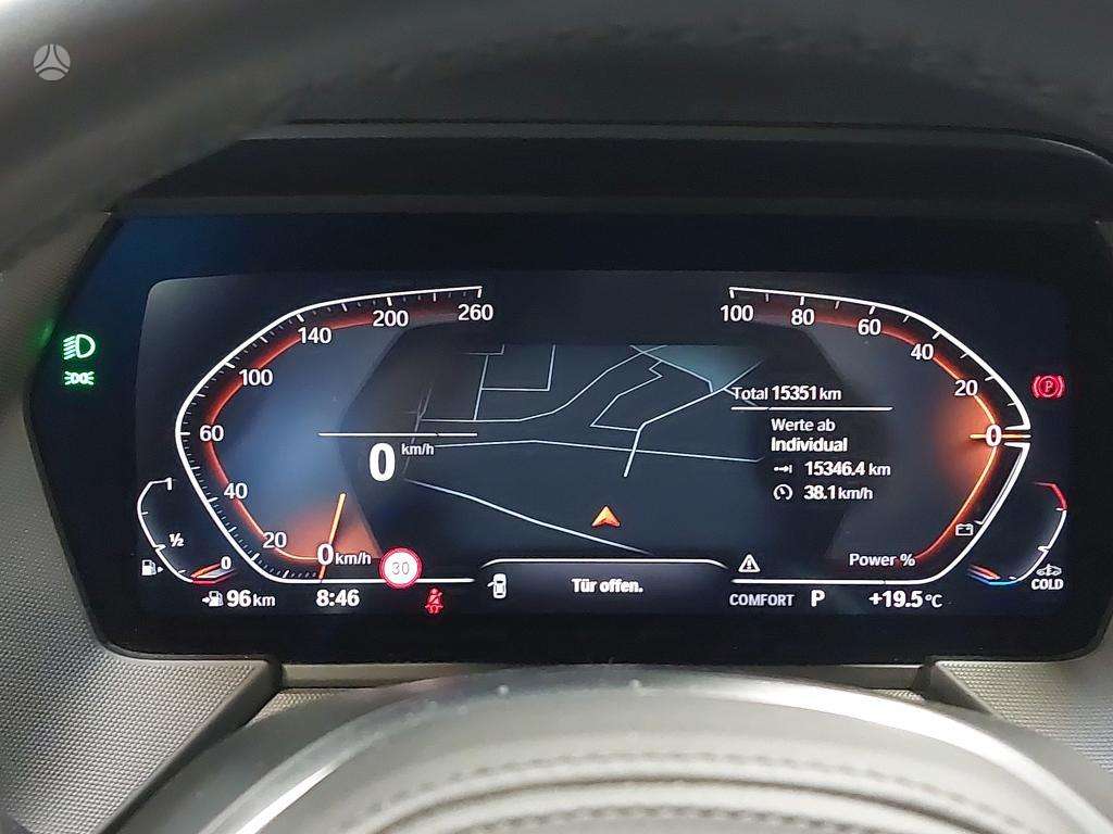 BMW 118 фото 8