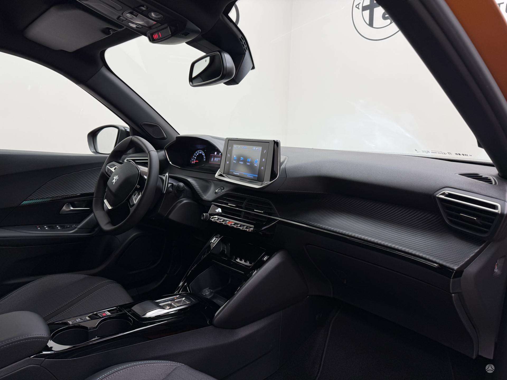 Peugeot 2008 фото 23