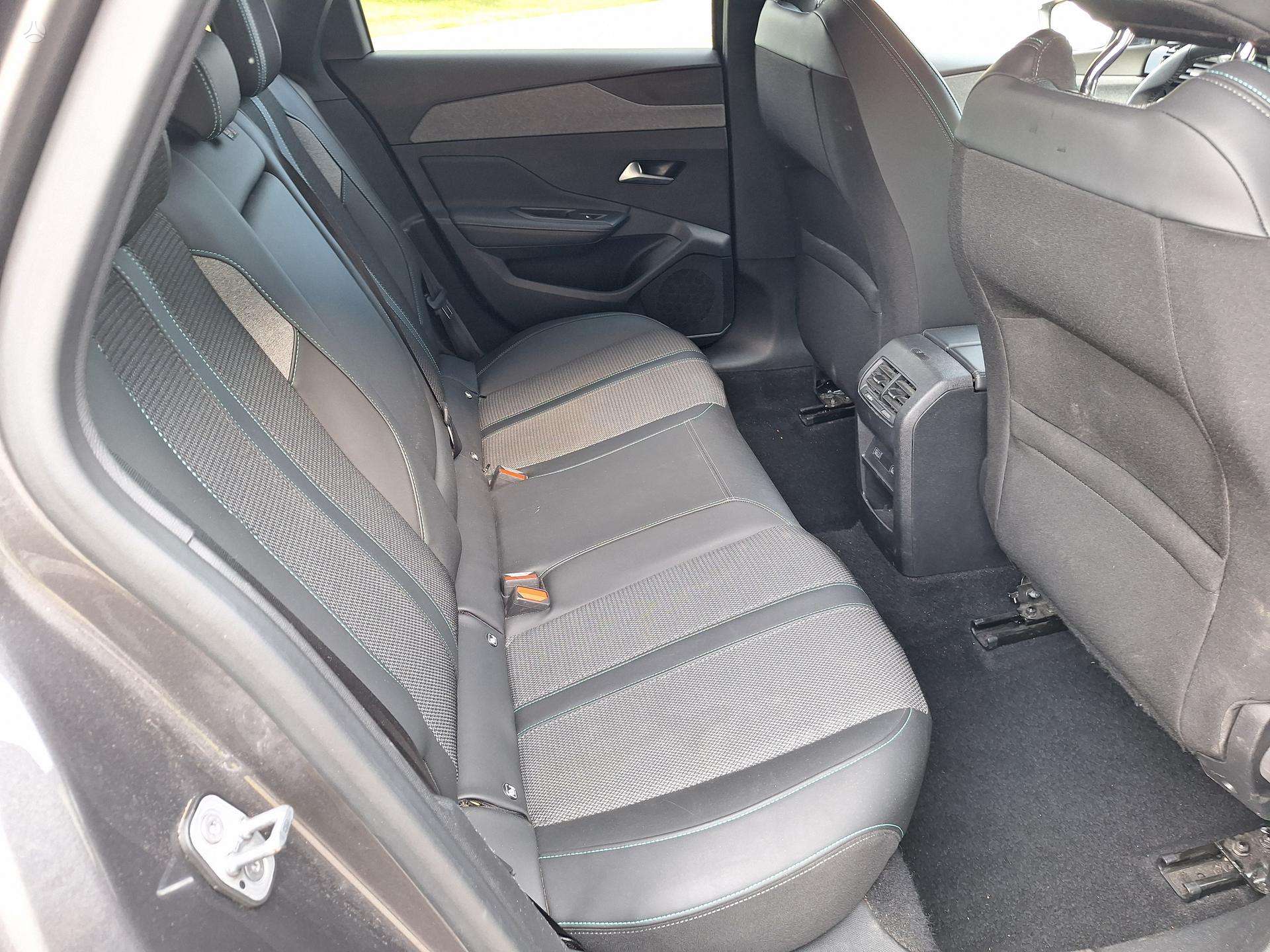 Peugeot 308 фото 13