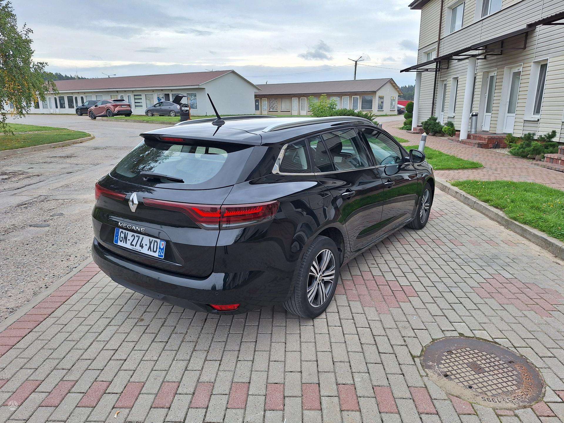 Renault Megane фото 8