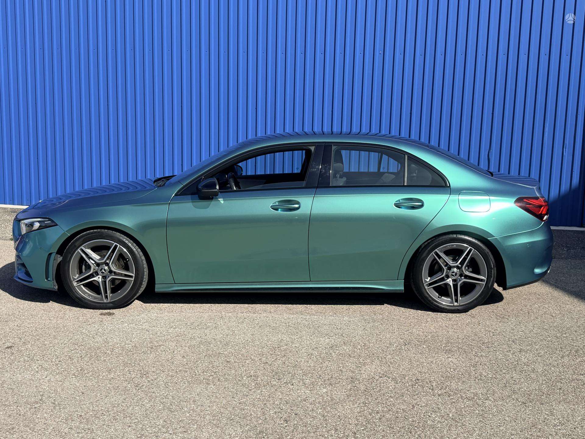 Mercedes-Benz A180 фото 7