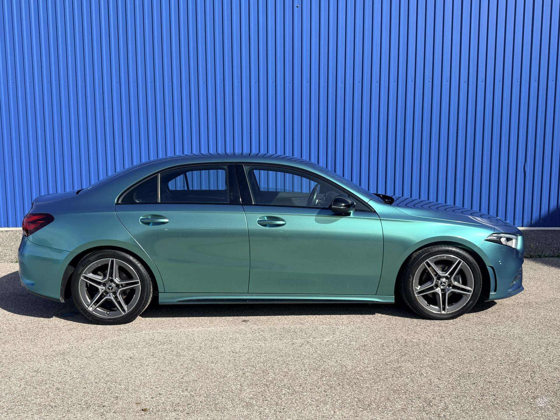Mercedes-Benz A180 фото 8