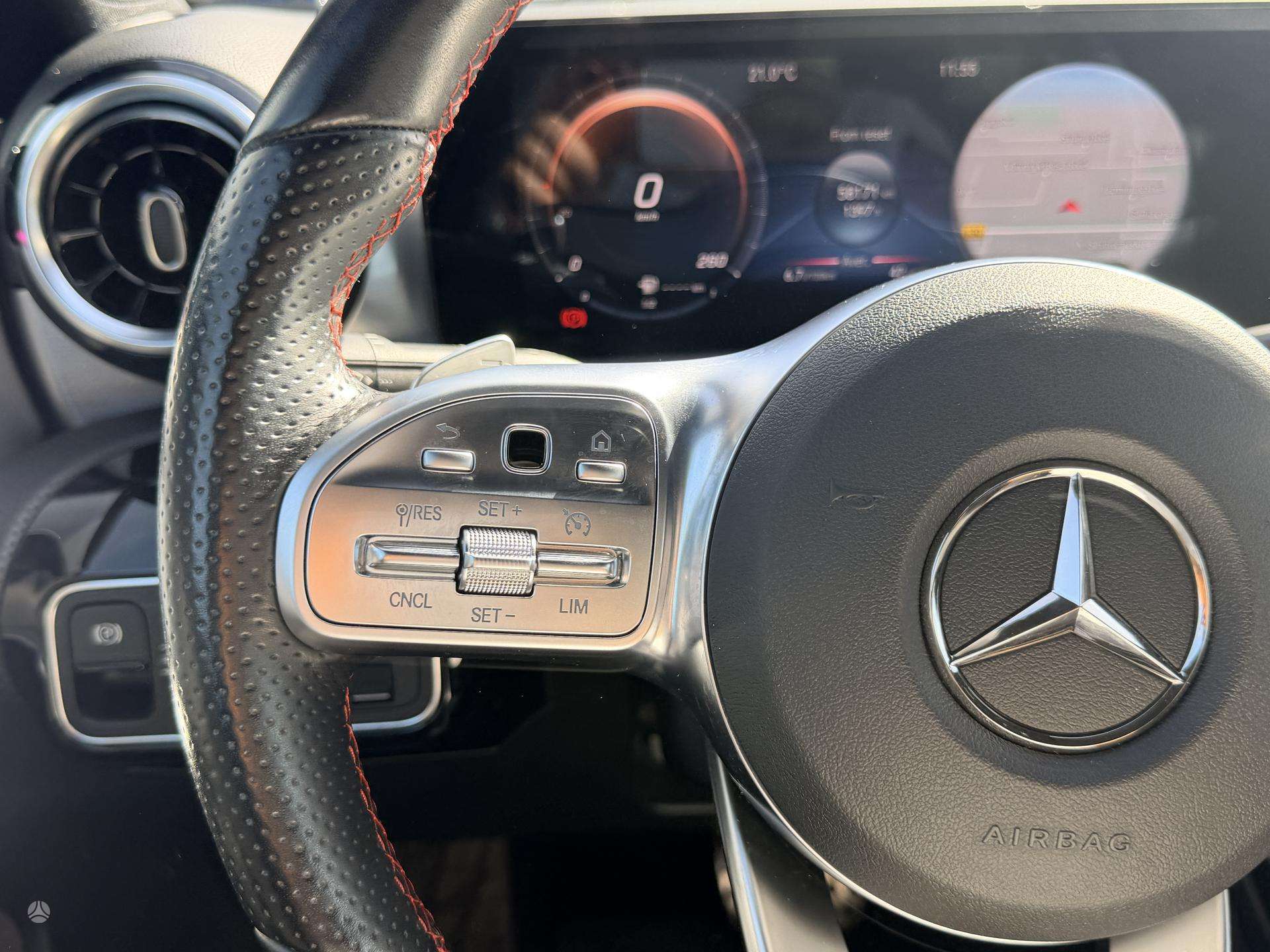 Mercedes-Benz A180 фото 21