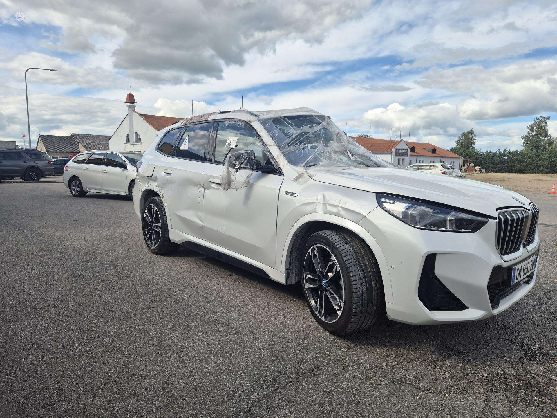 BMW X1 фото 7