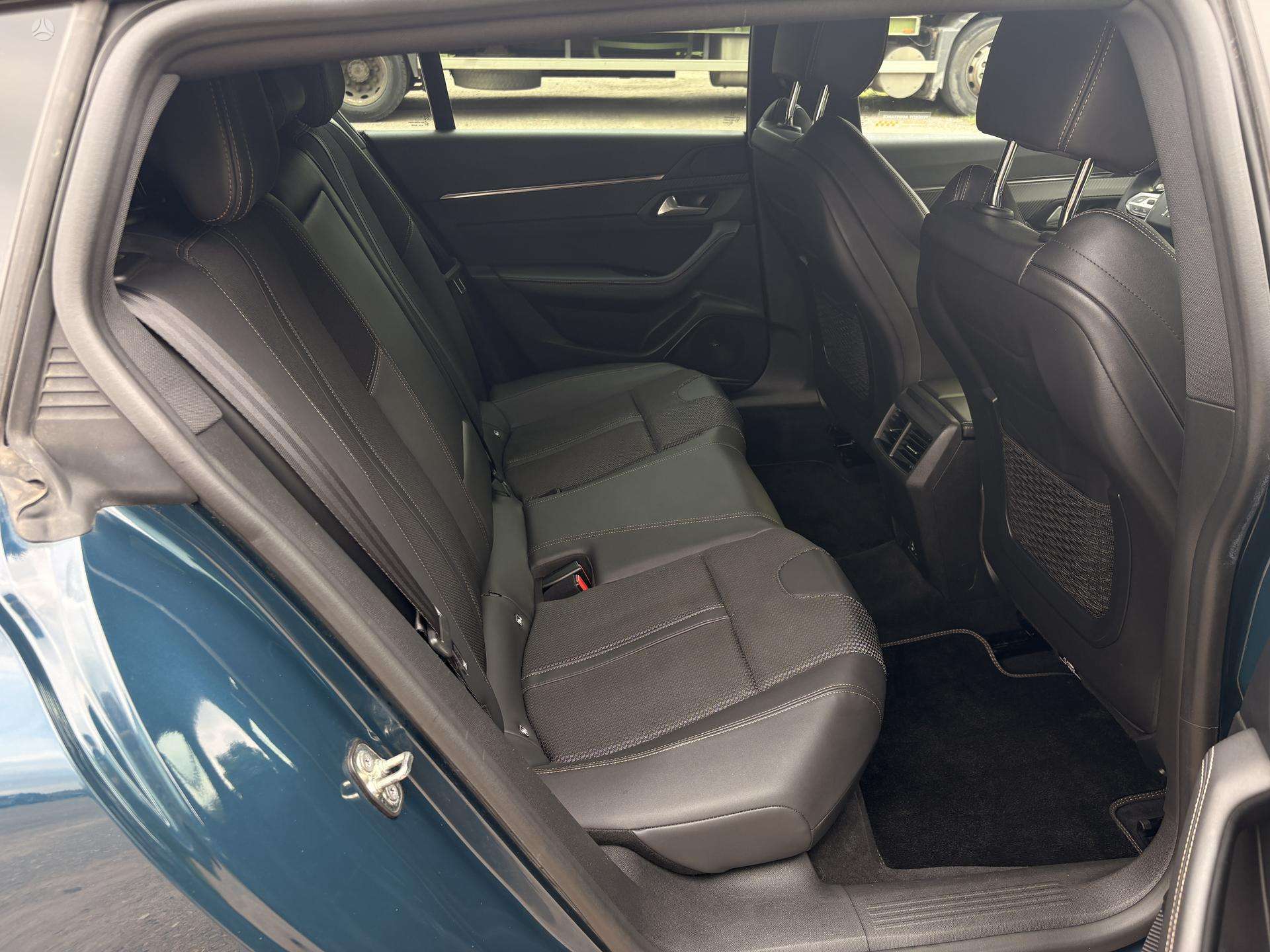 Peugeot 508 фото 8