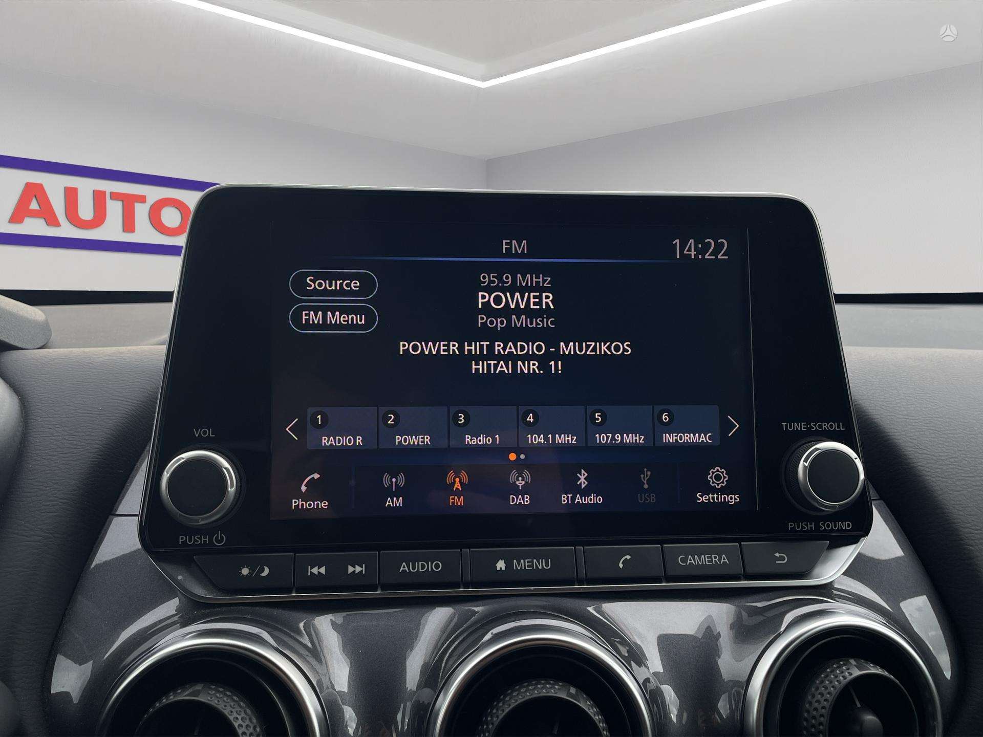 Nissan Juke фото 17
