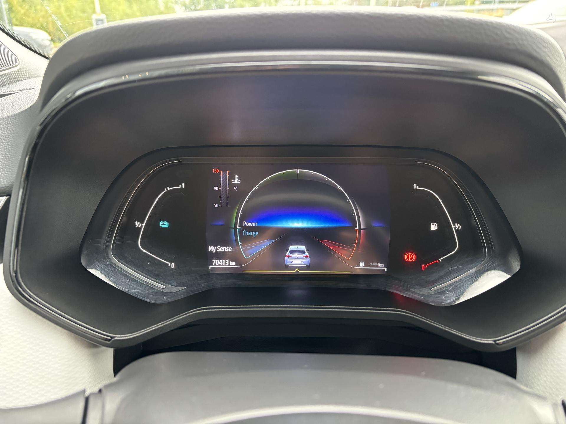 Renault Clio фото 8