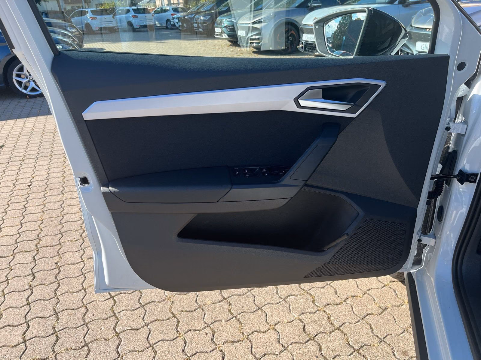 Seat Arona фото 19