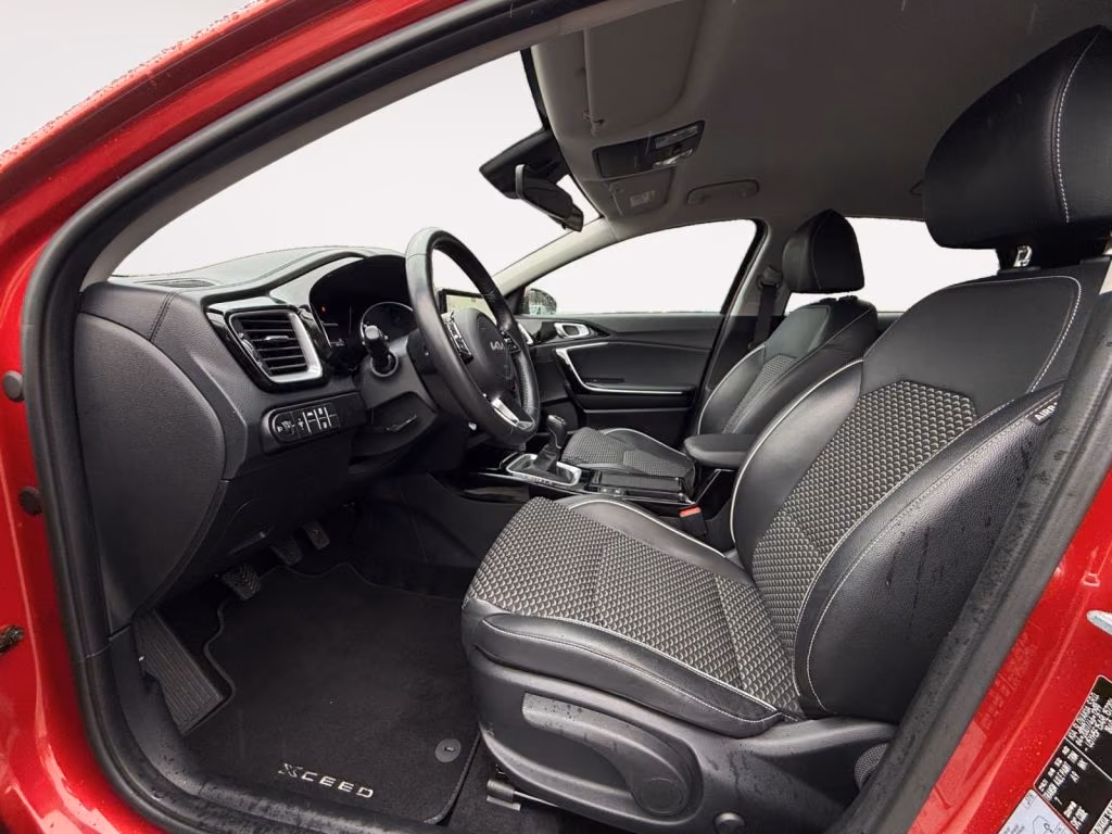 Kia XCeed фото 11