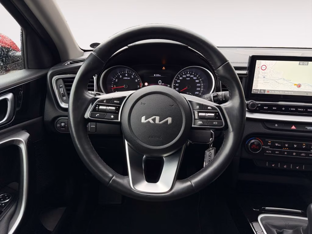 Kia XCeed фото 15