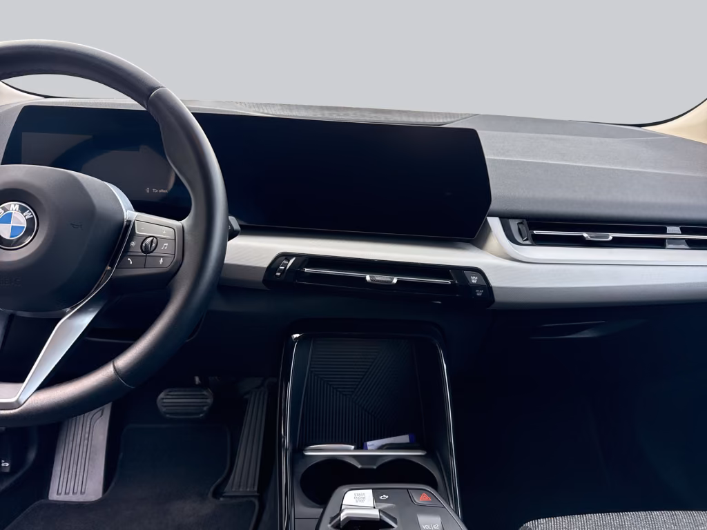 BMW 216 Active Tourer фото 20