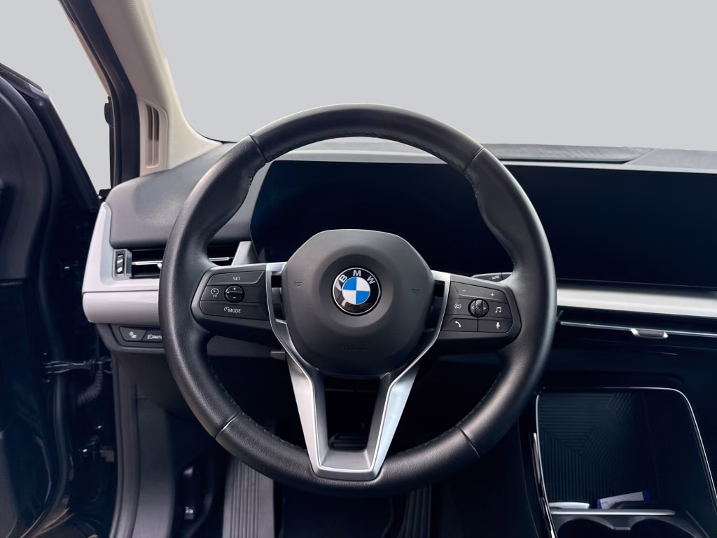 BMW 216 Active Tourer фото 22