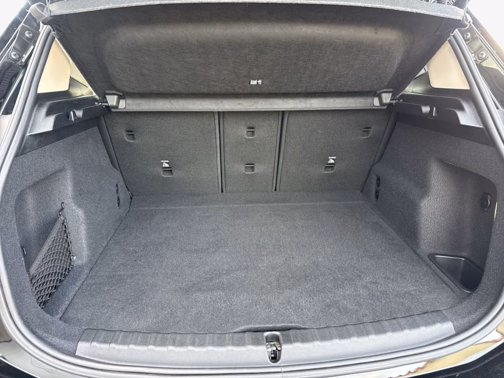 BMW 216 Active Tourer фото 23