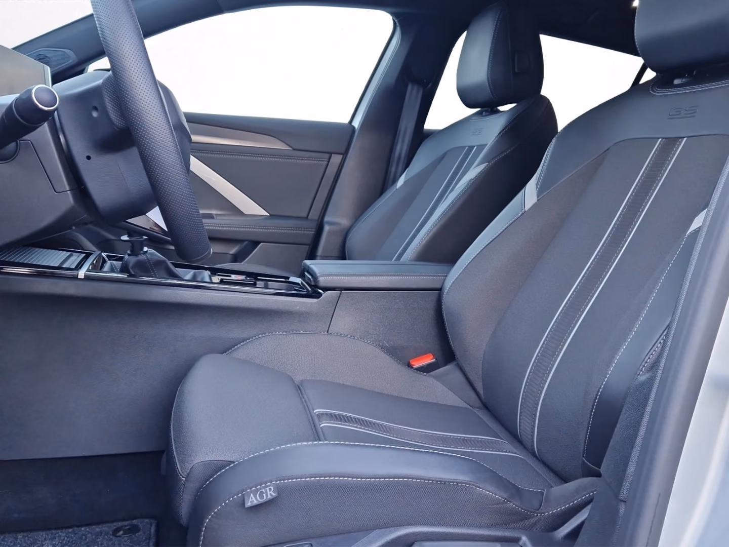 Opel Astra фото 9