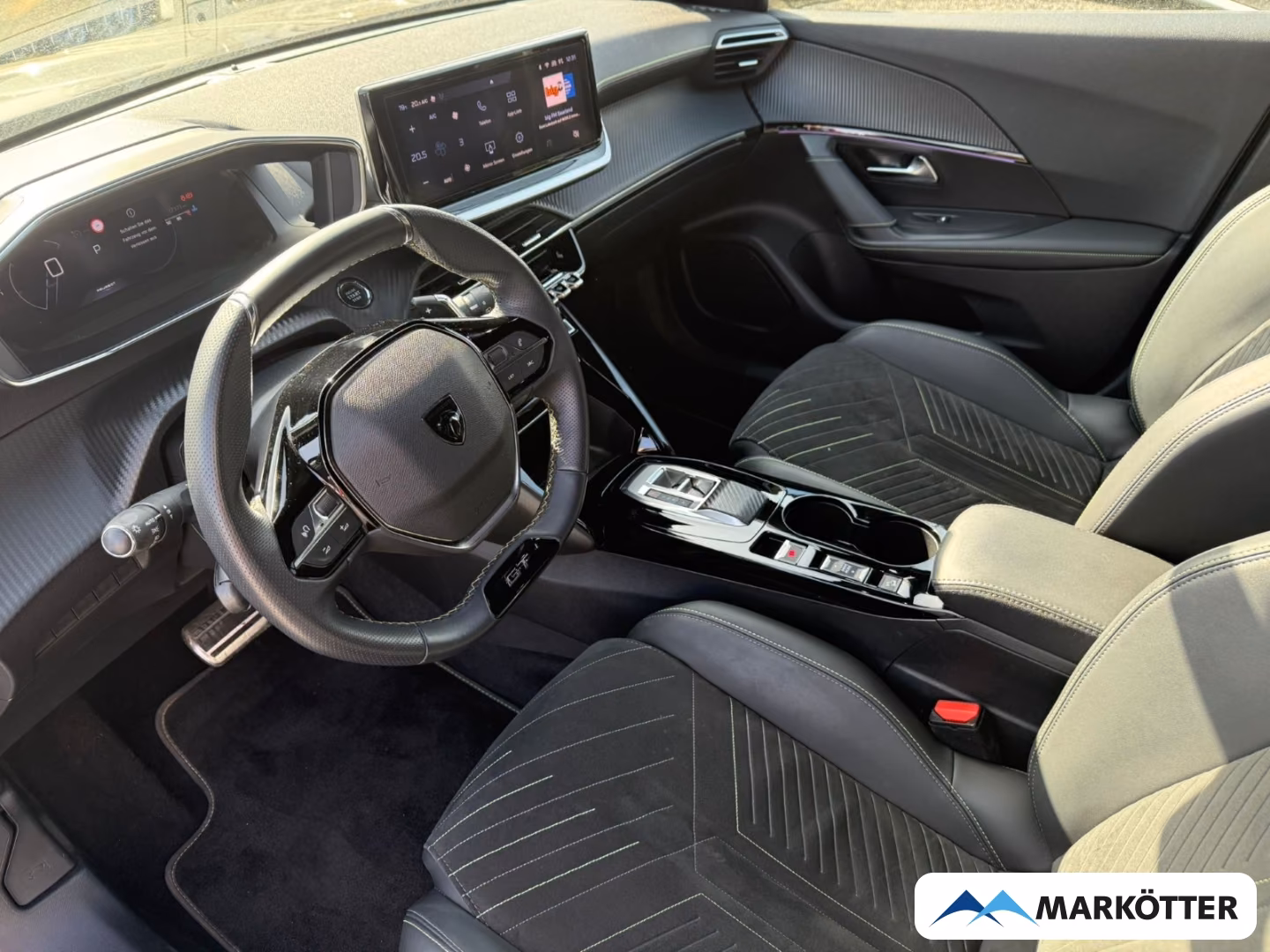 Peugeot 2008 фото 5