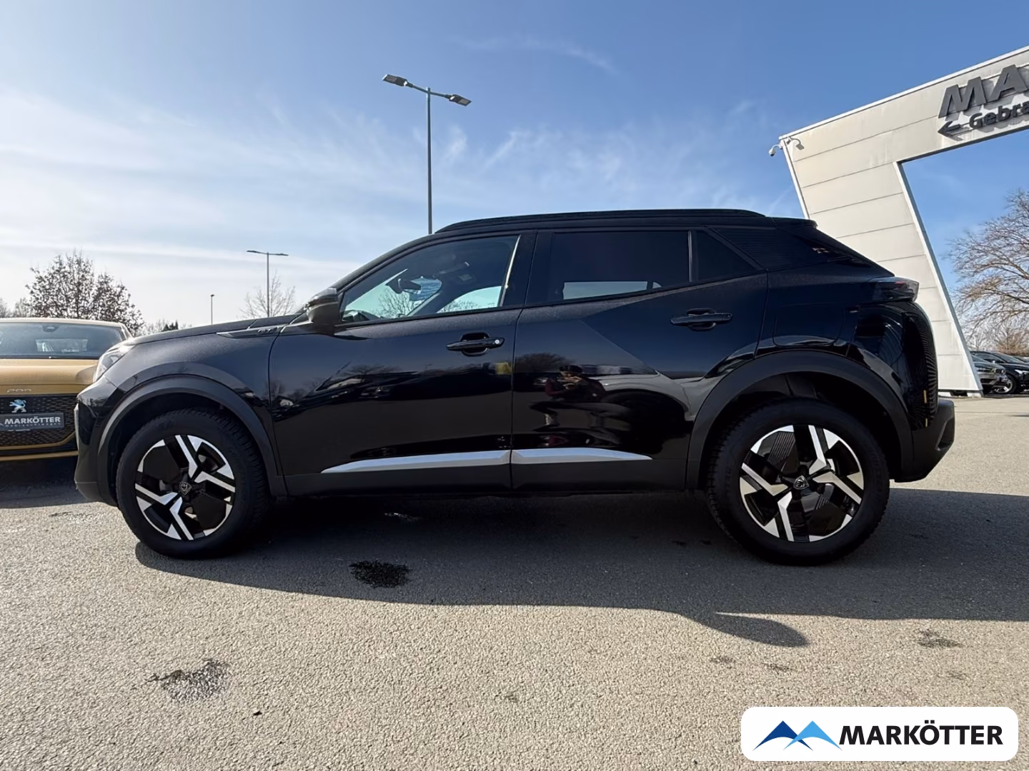 Peugeot 2008 фото 10