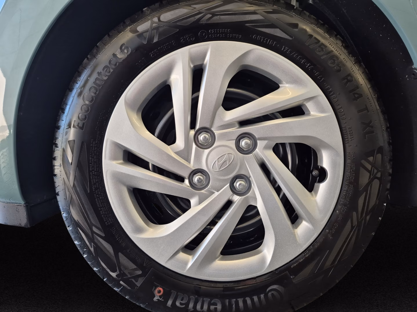 Hyundai i10 фото 17