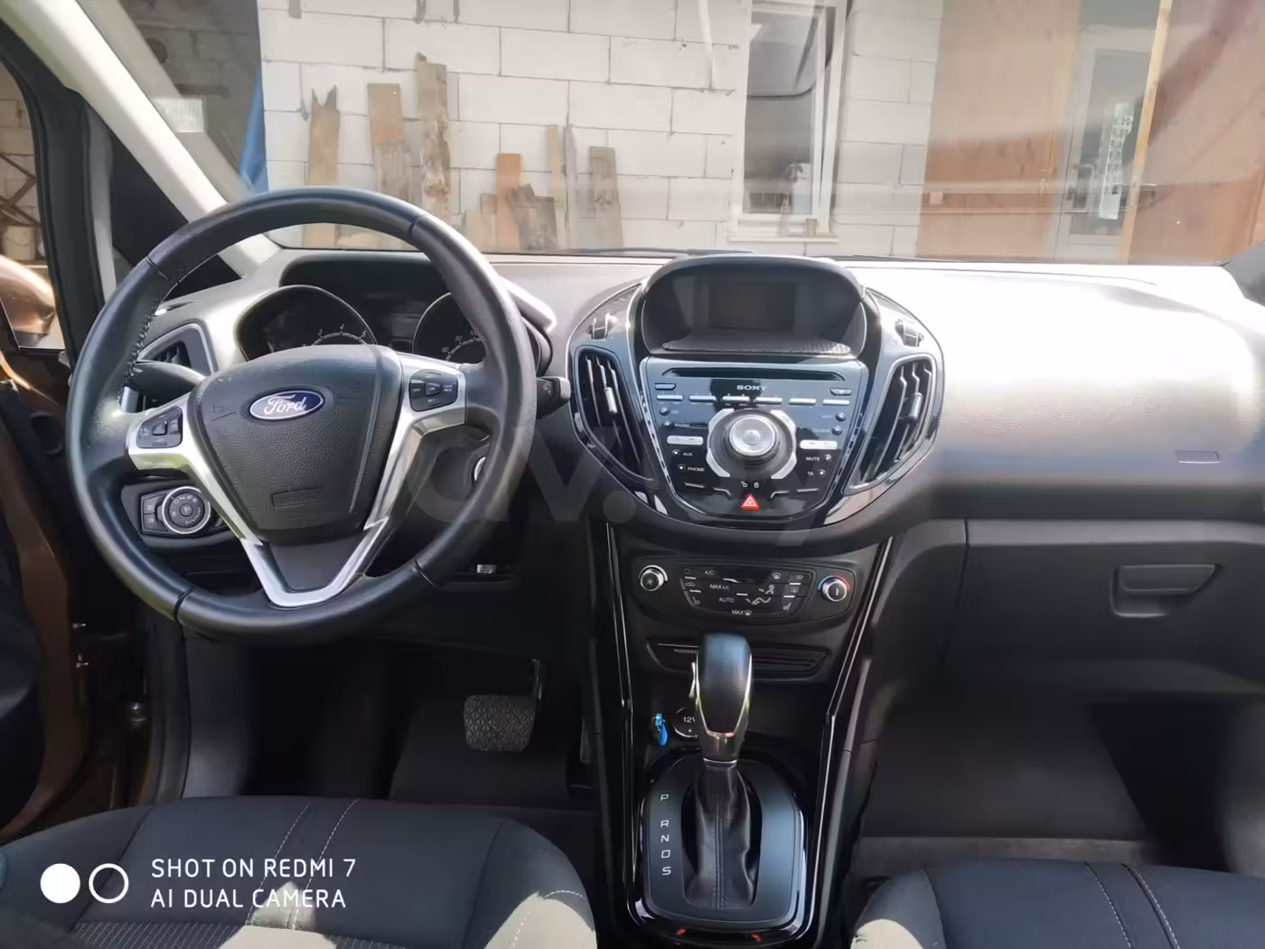 Ford B-MAX фото 12