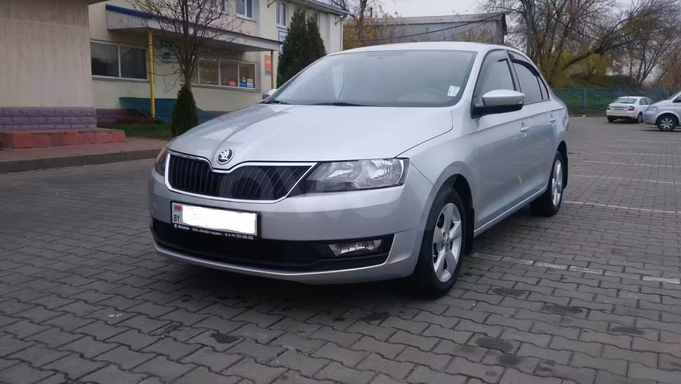 Skoda Rapid фото 3