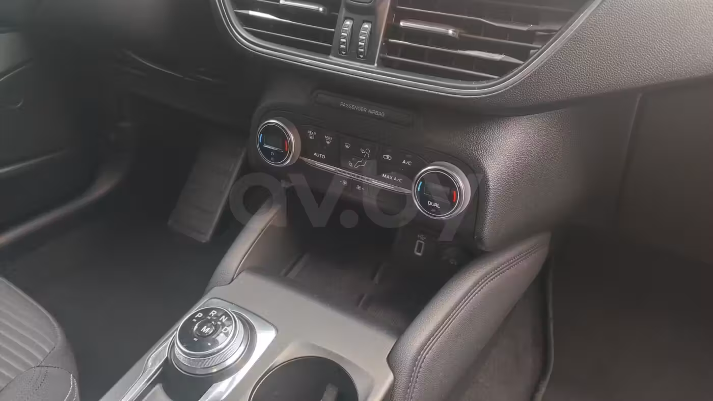 Ford Focus фото 15