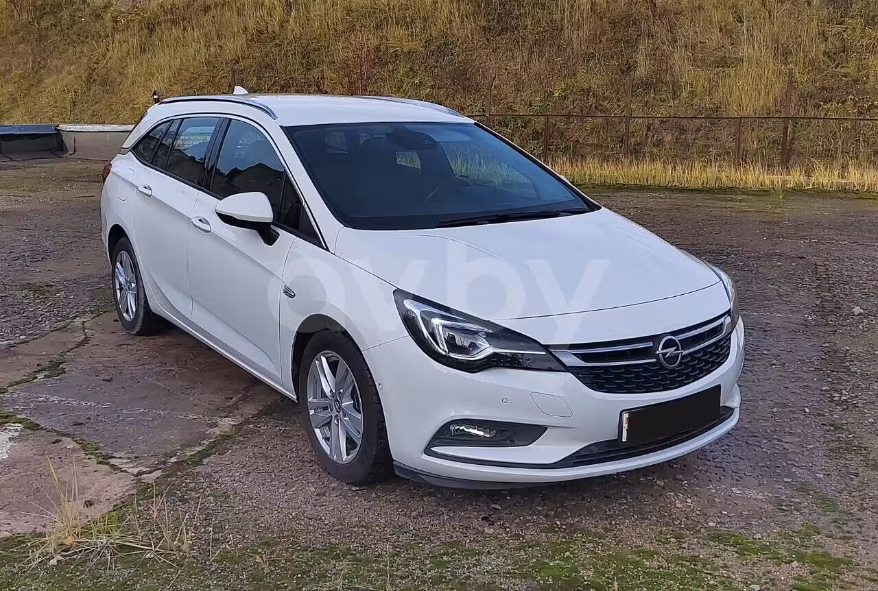Opel Astra фото 2