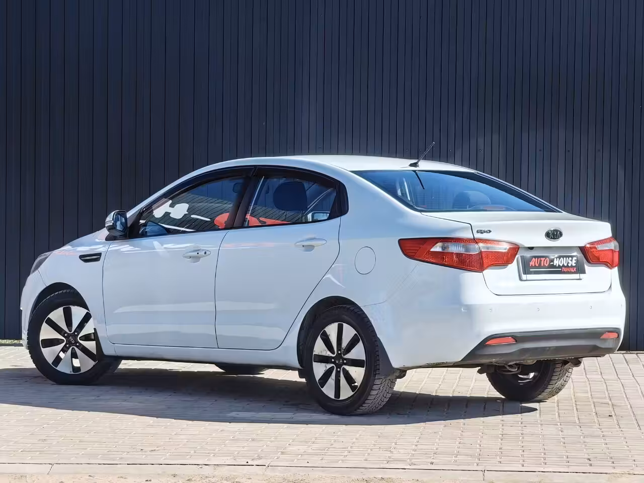 Kia Rio фото 4