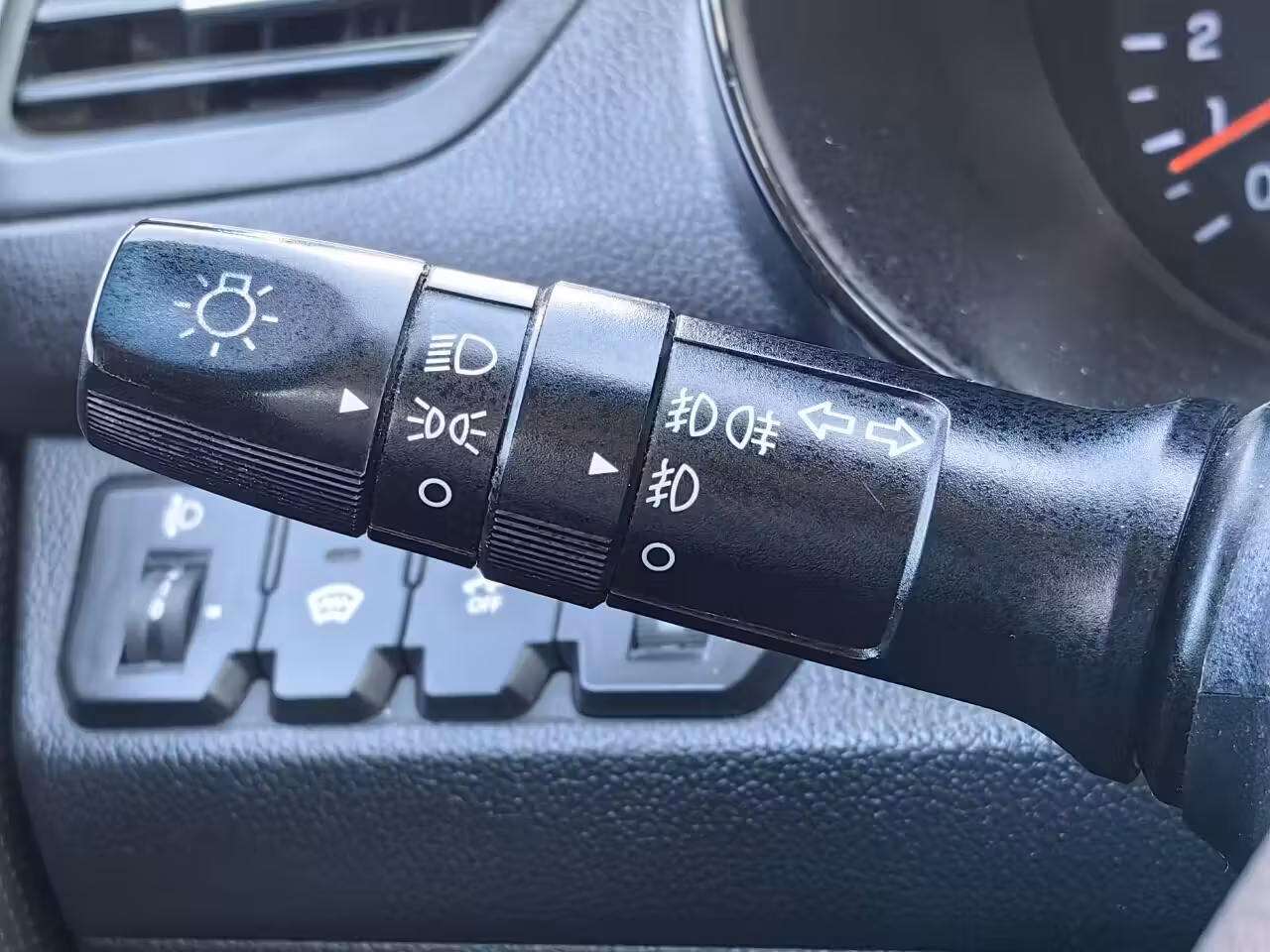 Kia Rio фото 17