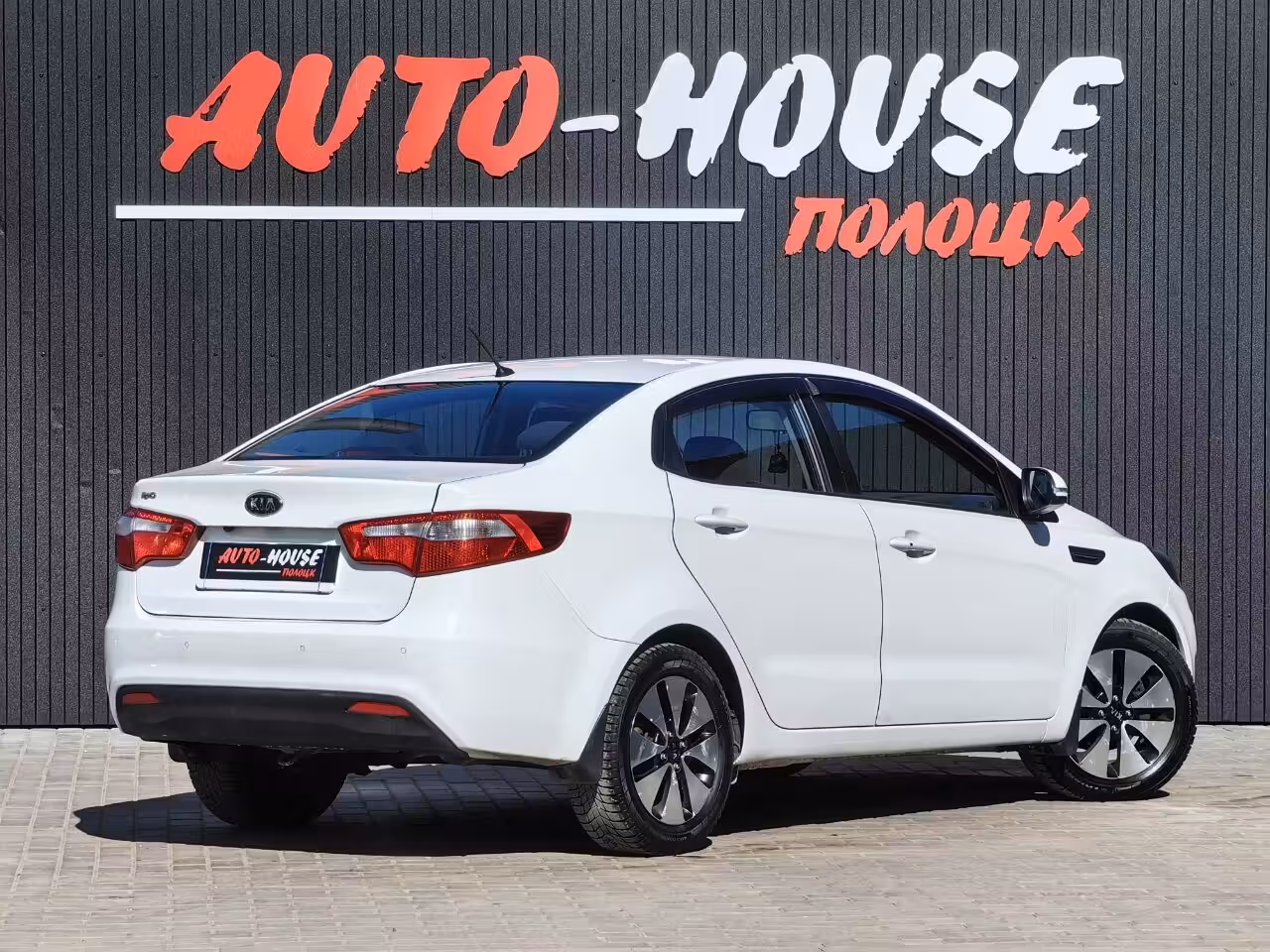 Kia Rio фото 6