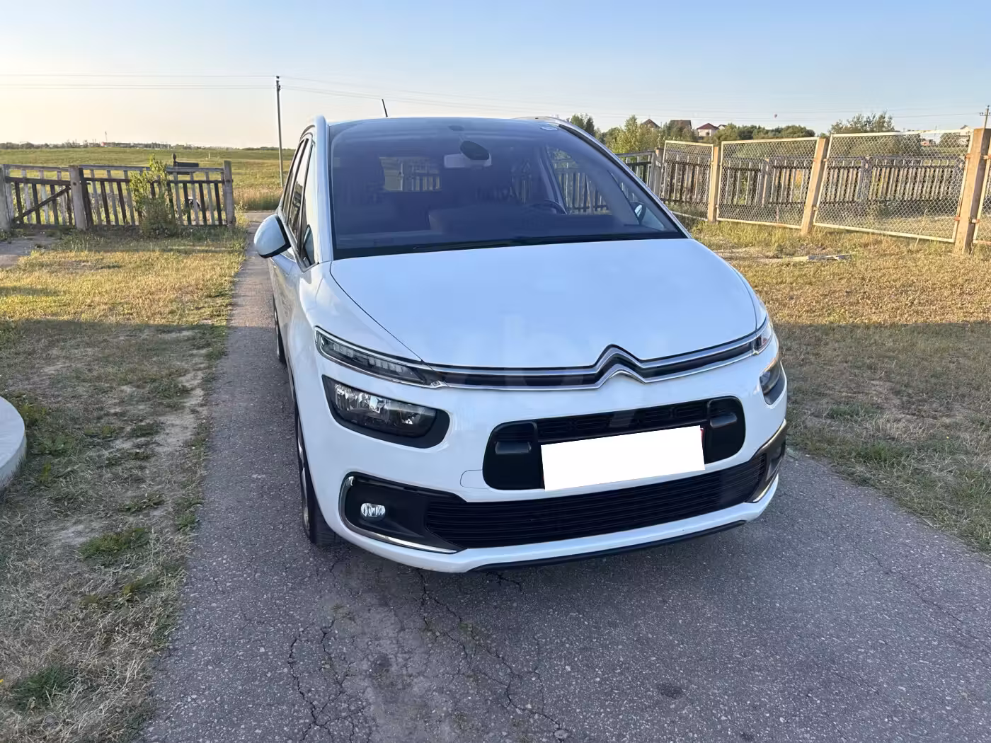 Citroen C4 Grand Spacetourer фото 2