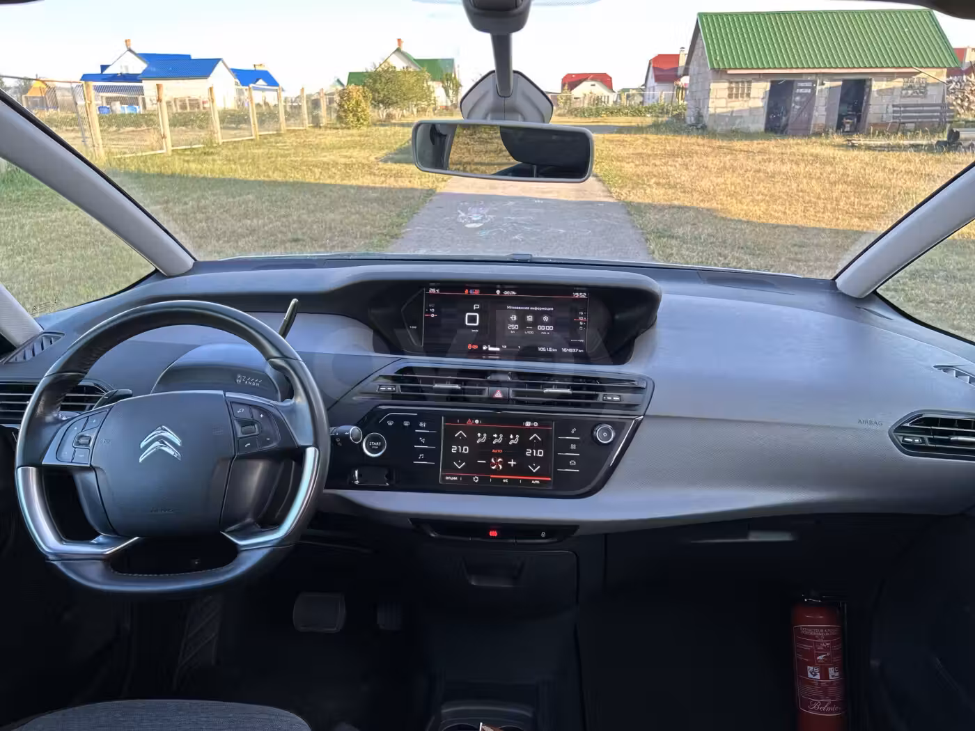 Citroen C4 Grand Spacetourer фото 8