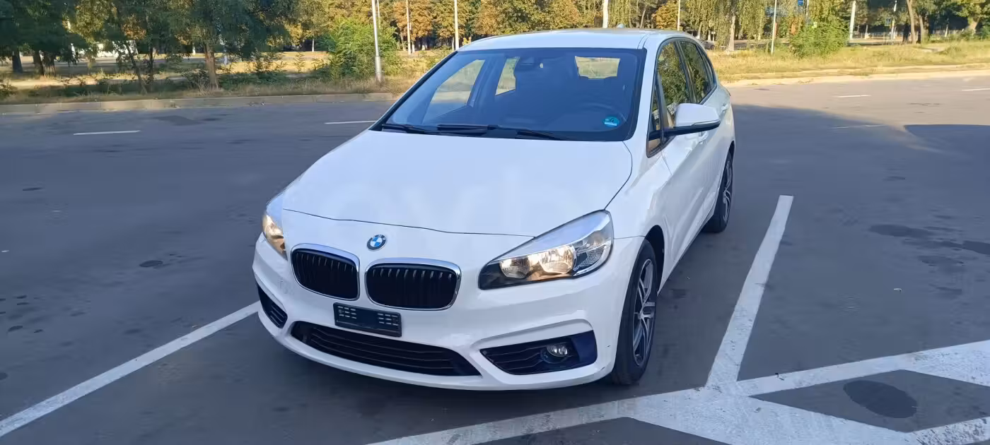 BMW 2 серия Active Tourer фото 2