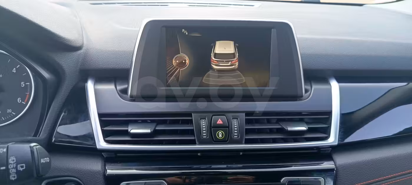 BMW 2 серия Active Tourer фото 18