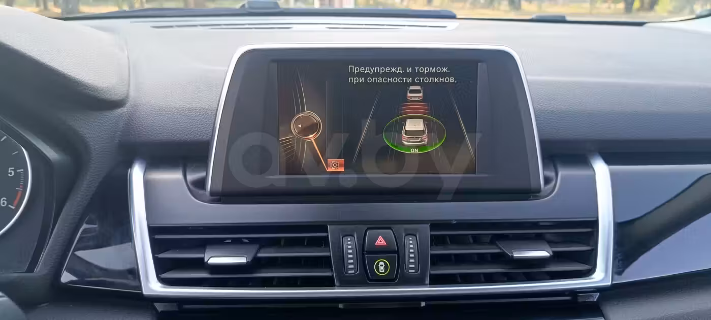 BMW 2 серия Active Tourer фото 15