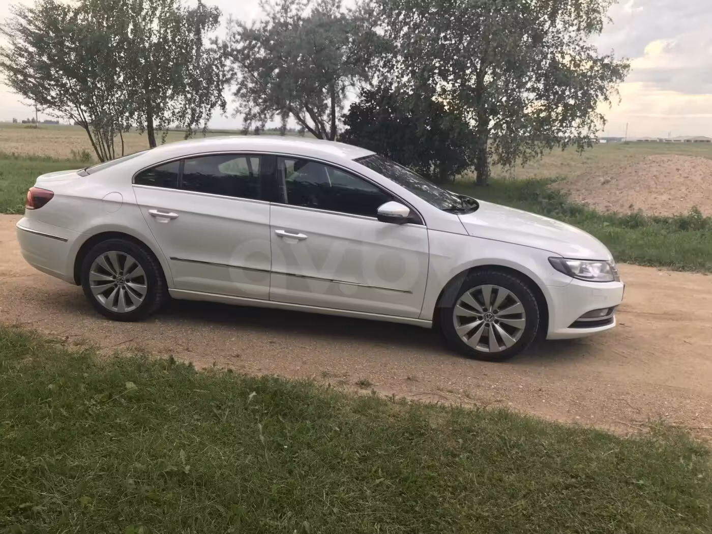 Volkswagen Passat CC фото 3