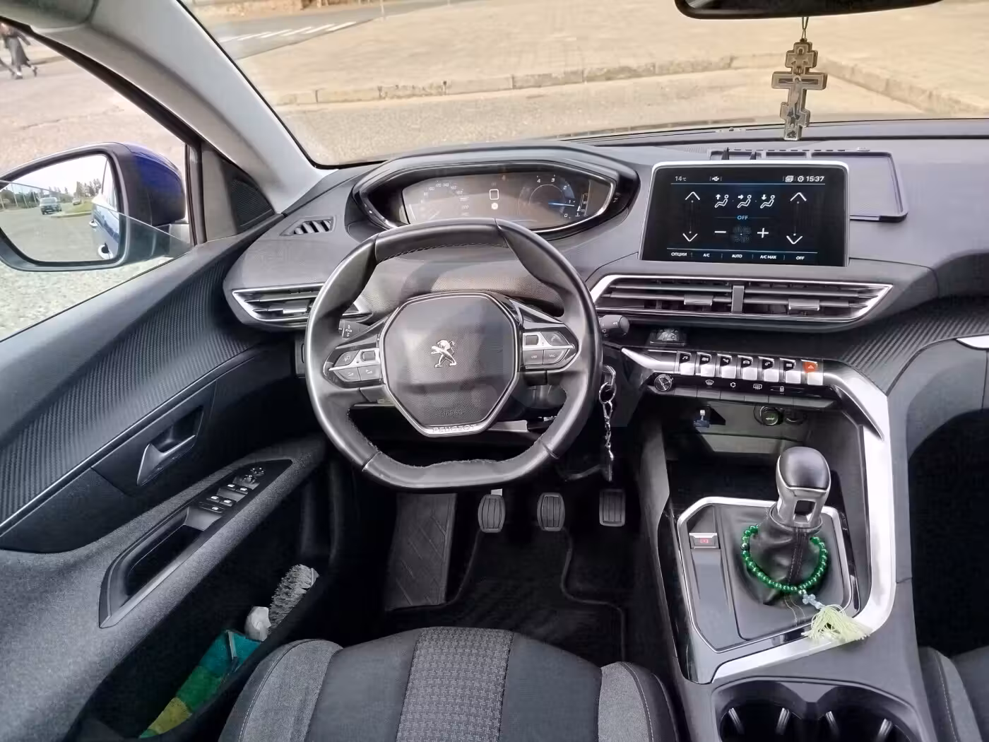 Peugeot 3008 фото 13