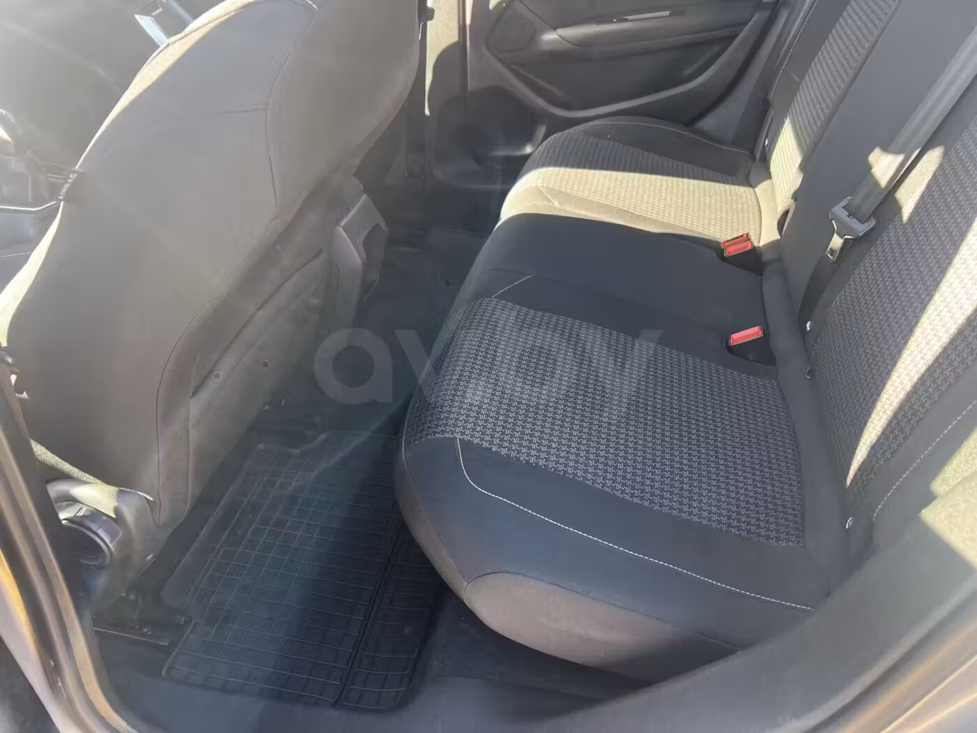 Peugeot 308 фото 14