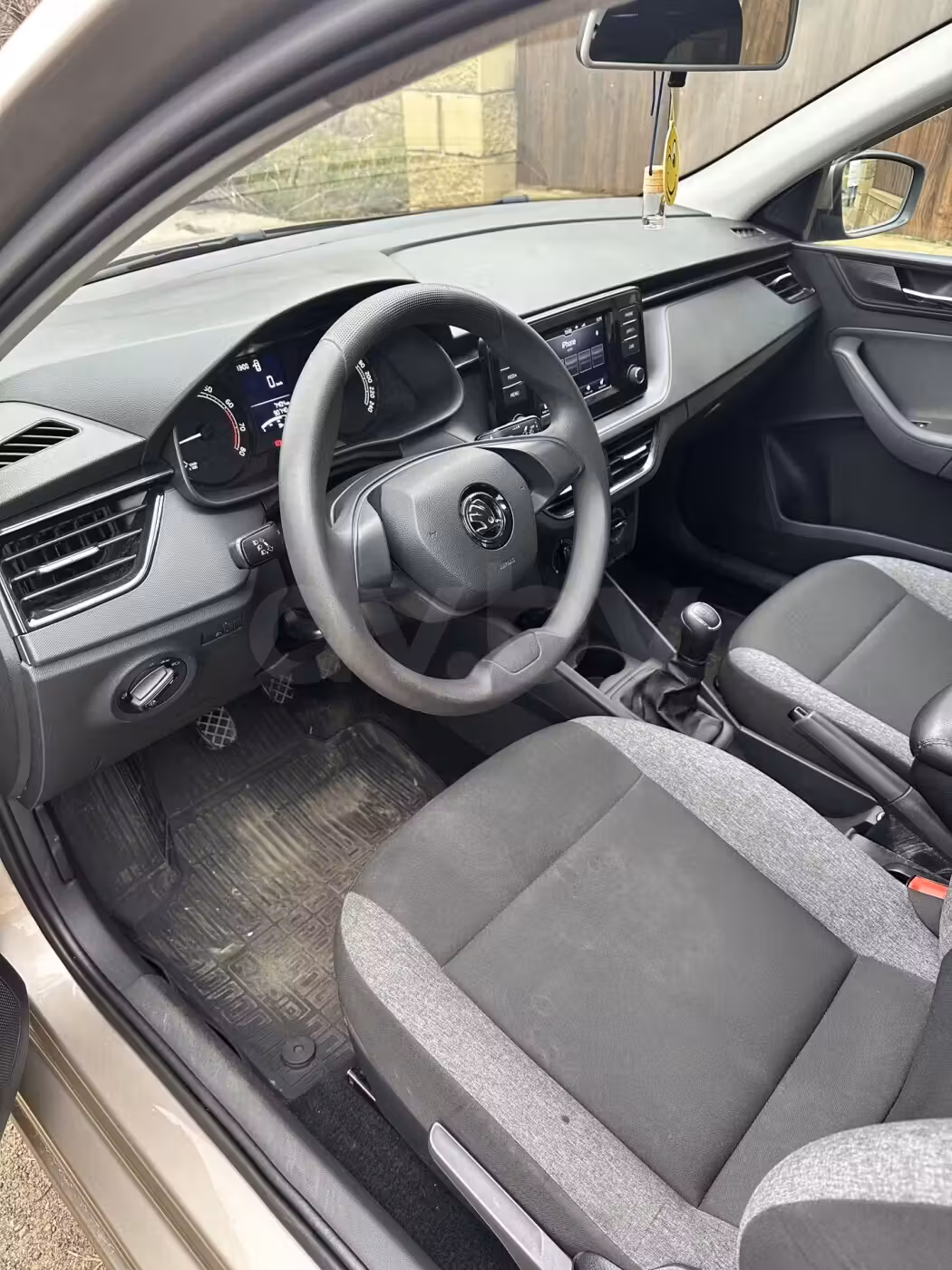 Skoda Rapid фото 13